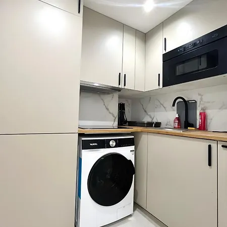 Flat In West Paris, Near Seine 아파트