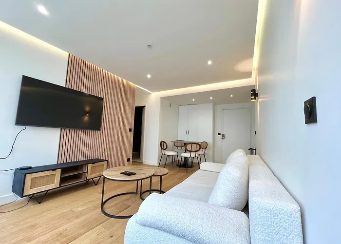 Flat In West Paris, Near Seine * Párizs